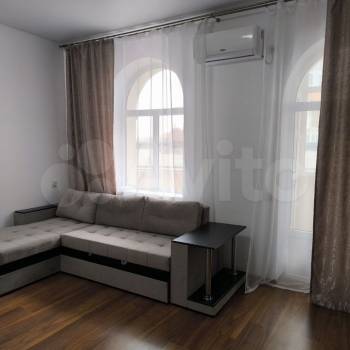 Сдается 1-комнатная квартира, 36 м²