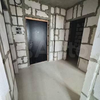 Продается 1-комнатная квартира, 42 м²