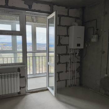 Продается 1-комнатная квартира, 42 м²