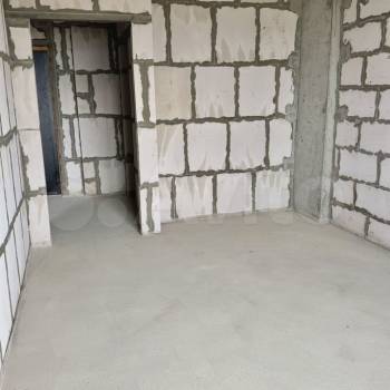 Продается 1-комнатная квартира, 42 м²