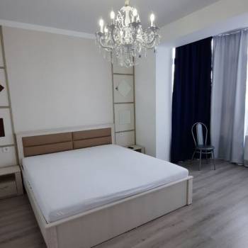 Сдается 1-комнатная квартира, 49 м²