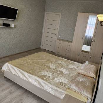 Продается 1-комнатная квартира, 41 м²