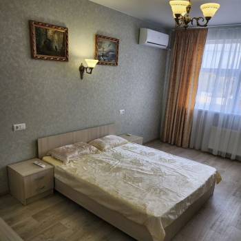 Продается 1-комнатная квартира, 41 м²