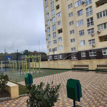 Продается 1-комнатная квартира, 41 м²