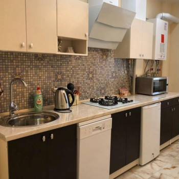 Продается 1-комнатная квартира, 35 м²