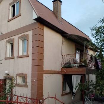 Продается Дом, 200 м²