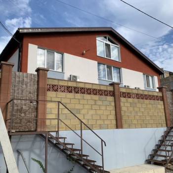 Сдается 1-комнатная квартира, 50 м²