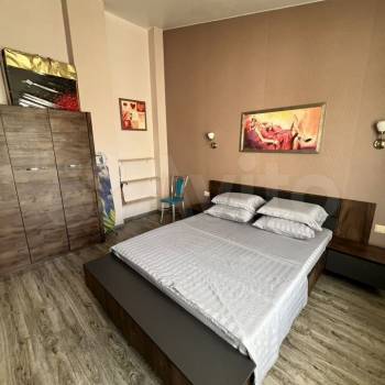 Сдается 1-комнатная квартира, 50 м²