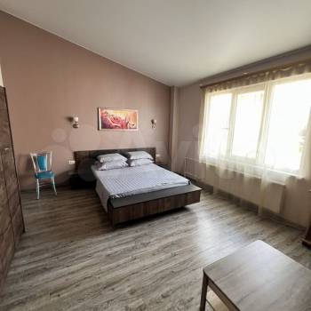 Сдается 1-комнатная квартира, 50 м²