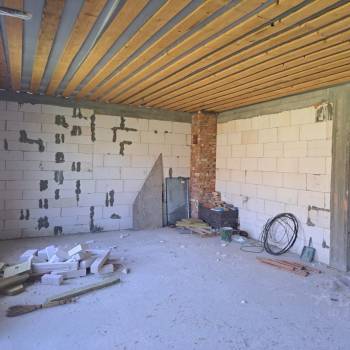 Продается Дом, 244 м²