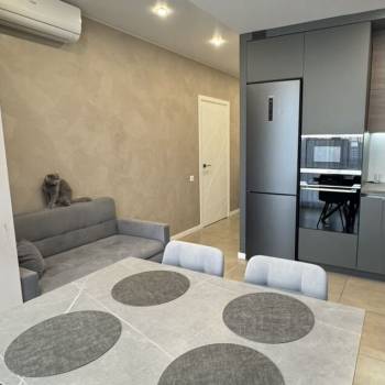 Продается 2-х комнатная квартира, 72,3 м²