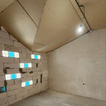 Продается 1-комнатная квартира, 52,1 м²