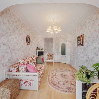 Продается 1-комнатная квартира, 45,9 м²