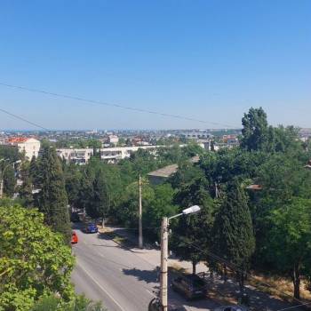 Продается 1-комнатная квартира, 30 м²