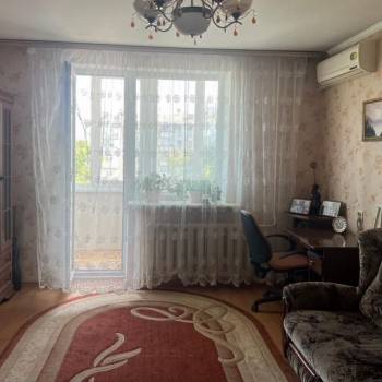 Продается 2-х комнатная квартира, 52 м²