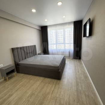 Сдается 1-комнатная квартира, 43 м²