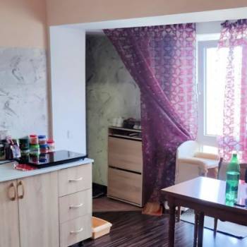 Продается 1-комнатная квартира, 32 м²