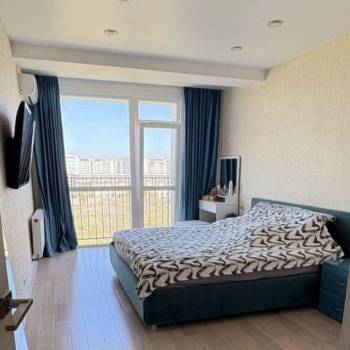 Продается 1-комнатная квартира, 41 м²