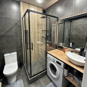 Продается 1-комнатная квартира, 43 м²