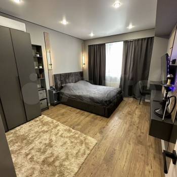 Продается 1-комнатная квартира, 43 м²