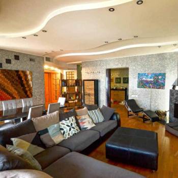 Продается Многокомнатная квартира, 255 м²