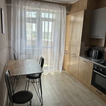 Сдается 1-комнатная квартира, 36 м²