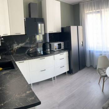 Сдается 2-х комнатная квартира, 60 м²