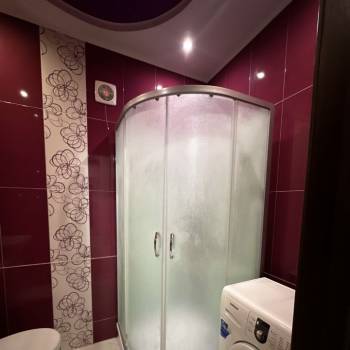 Продается 1-комнатная квартира, 42 м²