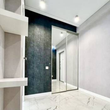 Продается 1-комнатная квартира, 46 м²