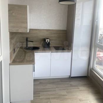 Продается 1-комнатная квартира, 45 м²