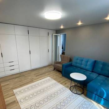 Продается 1-комнатная квартира, 47,2 м²