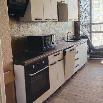 Продается 1-комнатная квартира, 40,3 м²