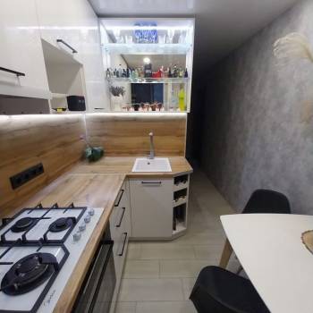 Продается 1-комнатная квартира, 37 м²