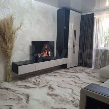 Продается 1-комнатная квартира, 37 м²