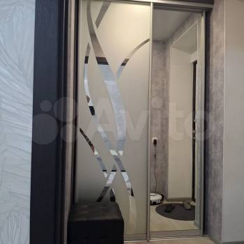 Продается 1-комнатная квартира, 37 м²