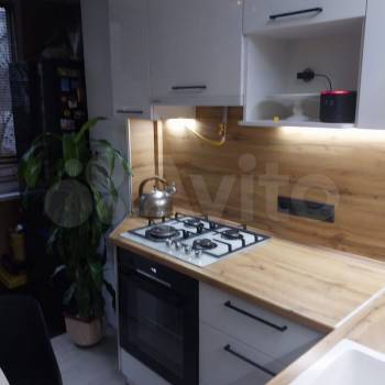 Продается 1-комнатная квартира, 37 м²