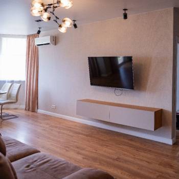 Продается Многокомнатная квартира, 130 м²