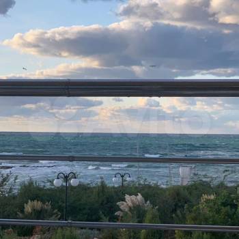 Продается 1-комнатная квартира, 44 м²