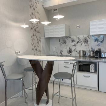 Продается 1-комнатная квартира, 44 м²