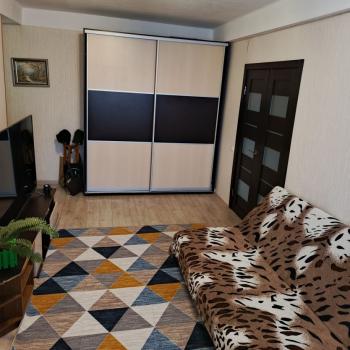 Продается 3-х комнатная квартира, 56 м²