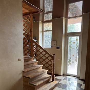 Продается Дом, 280 м²