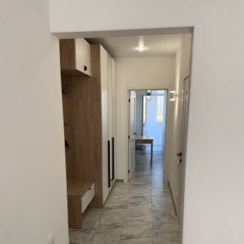 Сдается 1-комнатная квартира, 42 м²