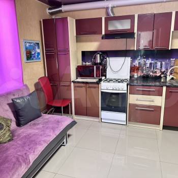 Продается 1-комнатная квартира, 40 м²