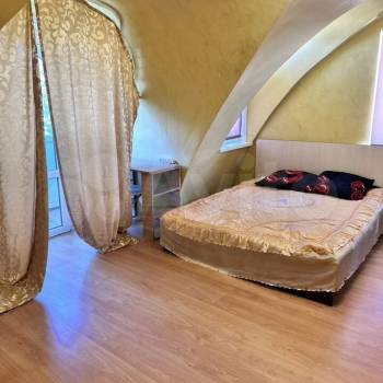 Продается 1-комнатная квартира, 40 м²