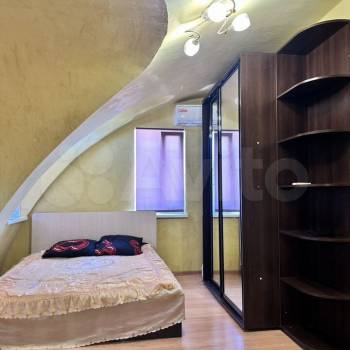 Продается 1-комнатная квартира, 40 м²