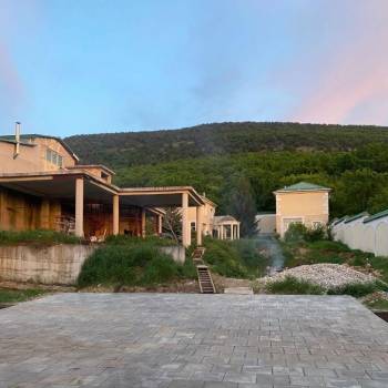 Продается Дом, 400 м²