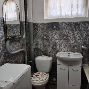 Продается 1-комнатная квартира, 38 м²