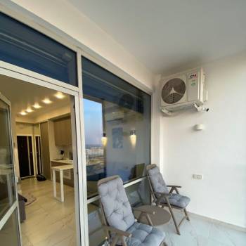 Продается 1-комнатная квартира, 47 м²