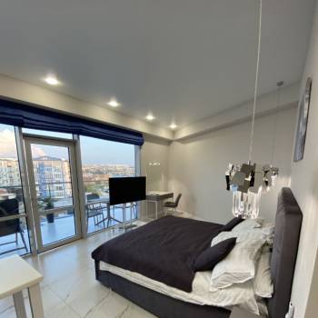 Продается 1-комнатная квартира, 47 м²