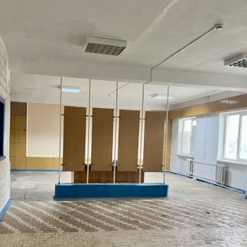 Сдается Нежилое помещение, 250 м²